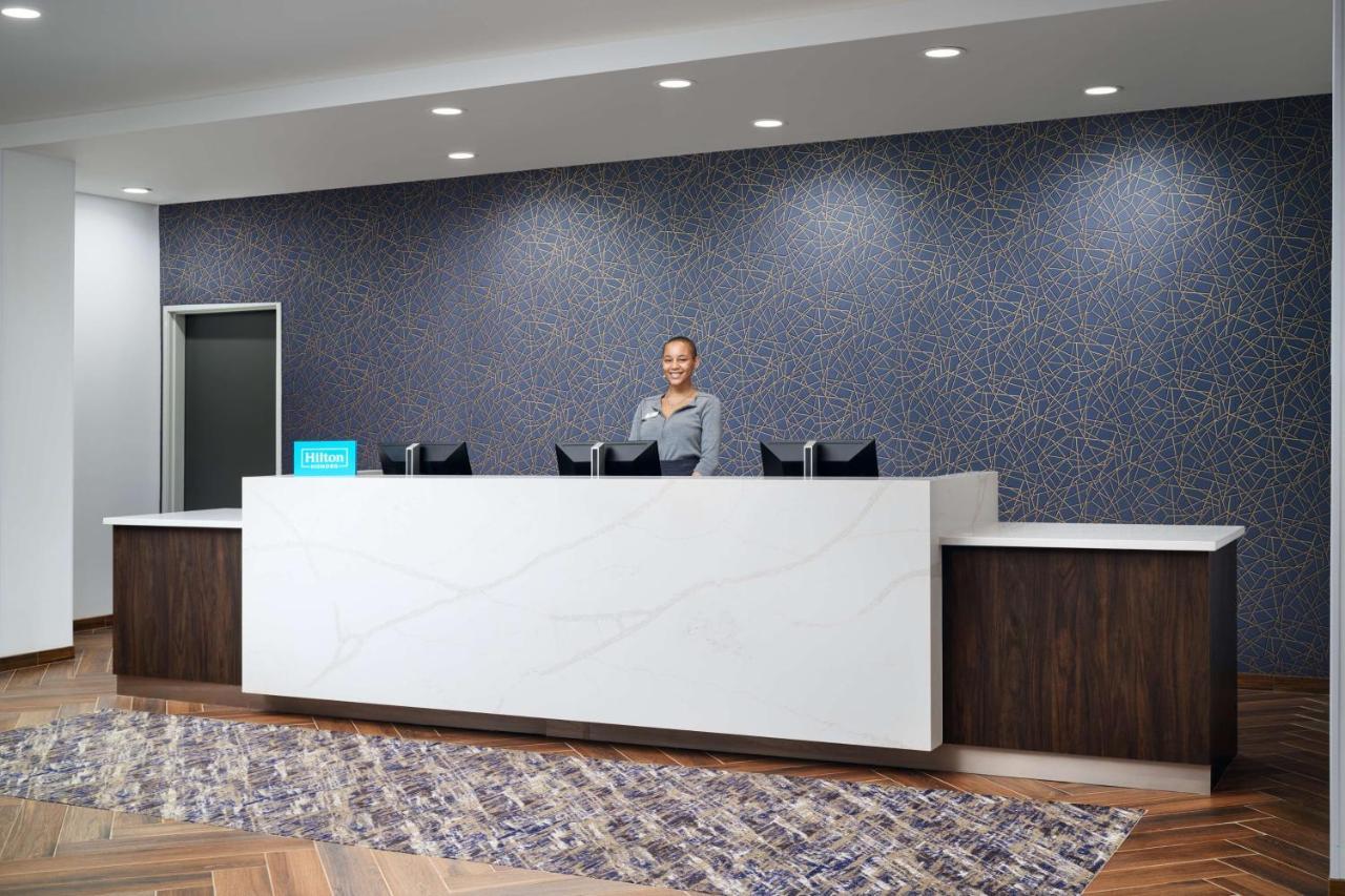 Hampton Inn Towson Downtown Exterior photo
